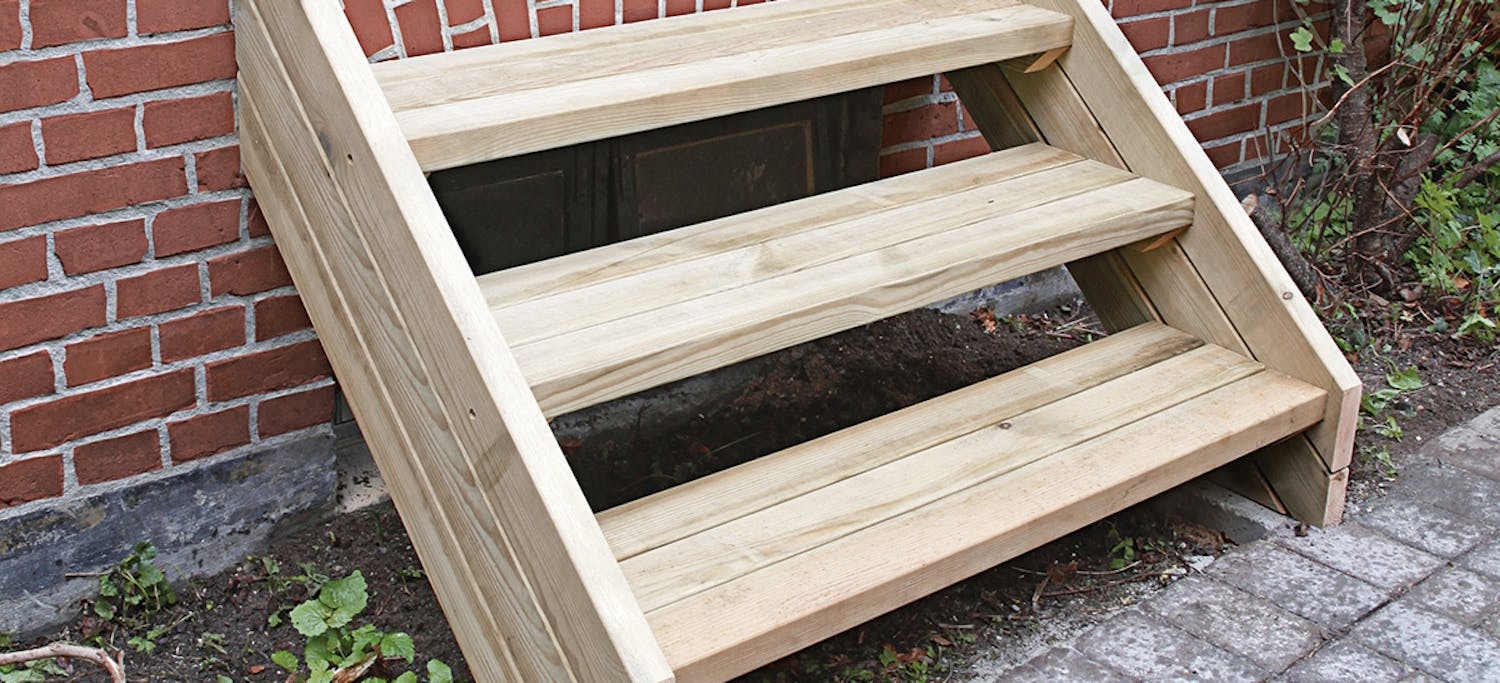 Bygga trappa utomhus: Enkel utetrappa för 500 kronor Bygga trappa utomhus: Enkel utetrappa för 500 kronor